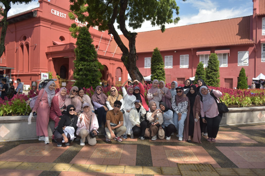 Day 8: International Short-term Exchange Program “Excursion-Melaka: Menggali Kekayaan Sejarah Melalui Tour Melaka ke Tempat Bersejarah”